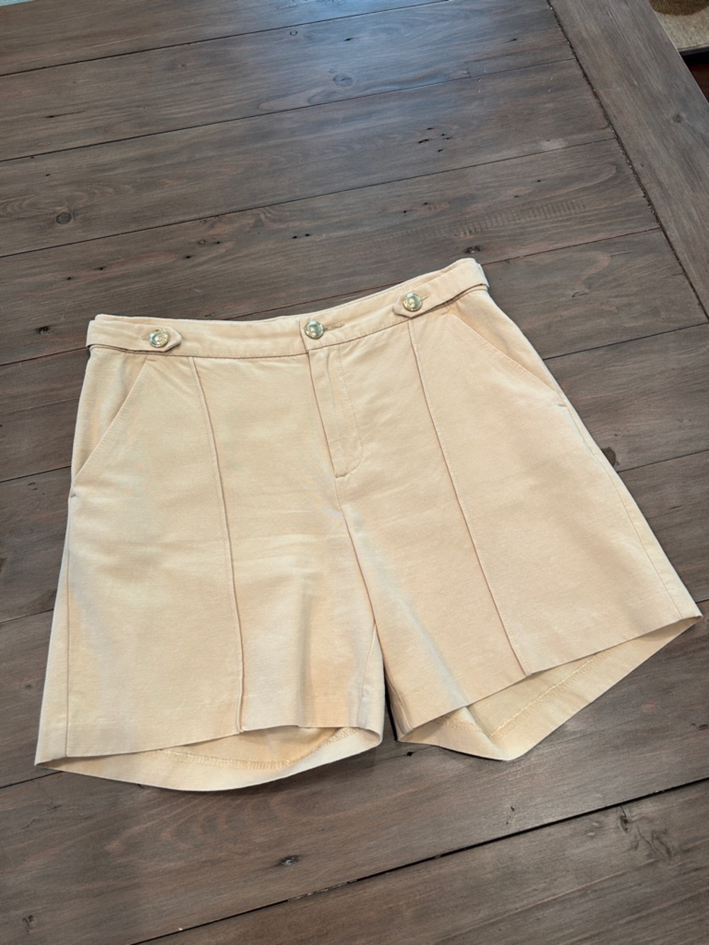 Lilly Pulitzer 5" Deloria Linen Short in Natural